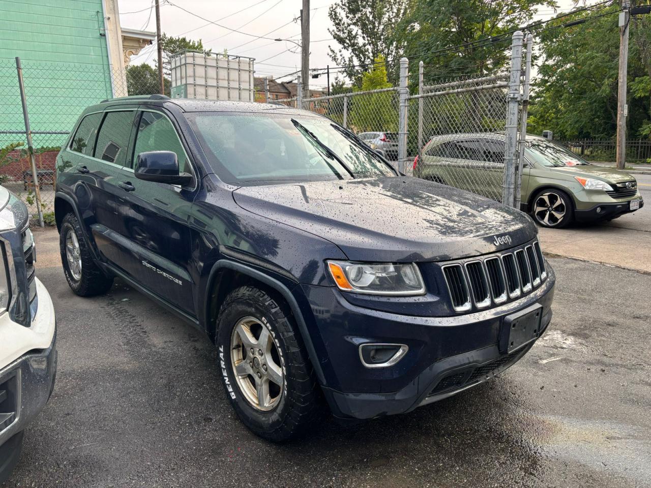 JEEP GRAND CHEROKEE LAREDO