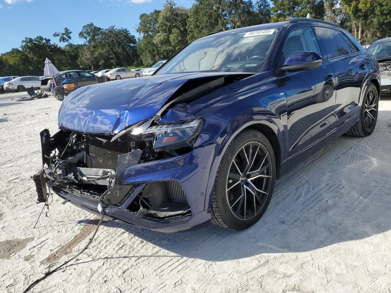 AUDI Q8 PRESTIGE S-LINE