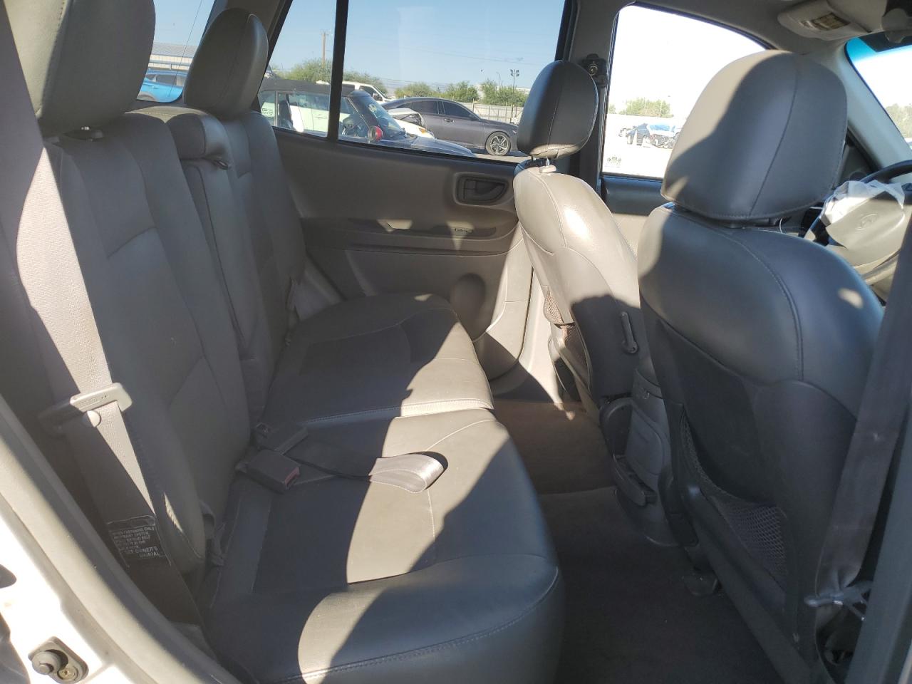 Lot #3274221013 2002 HYUNDAI SANTA FE G