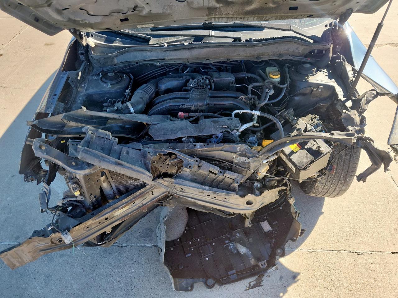 Lot #3318141385 2014 SUBARU FORESTER 2