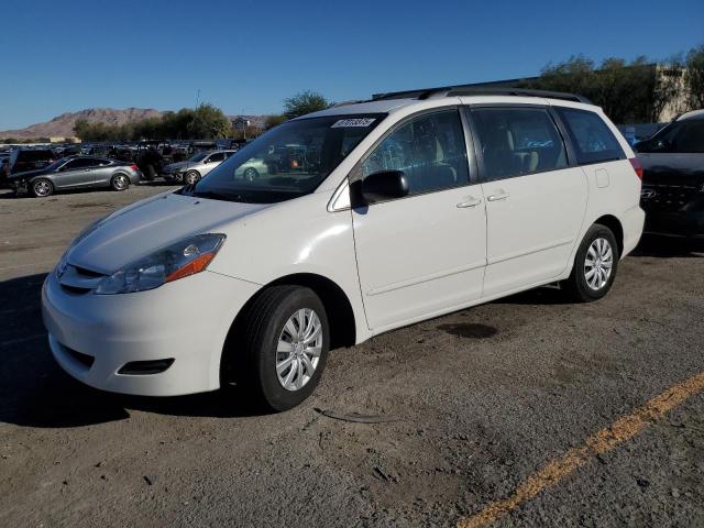 TOYOTA SIENNA CE