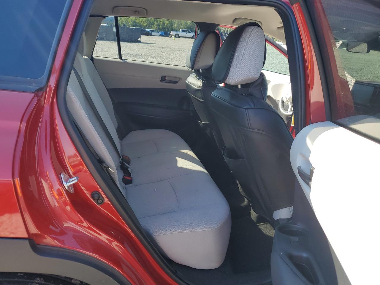 TOYOTA COROLLA CROSS LE