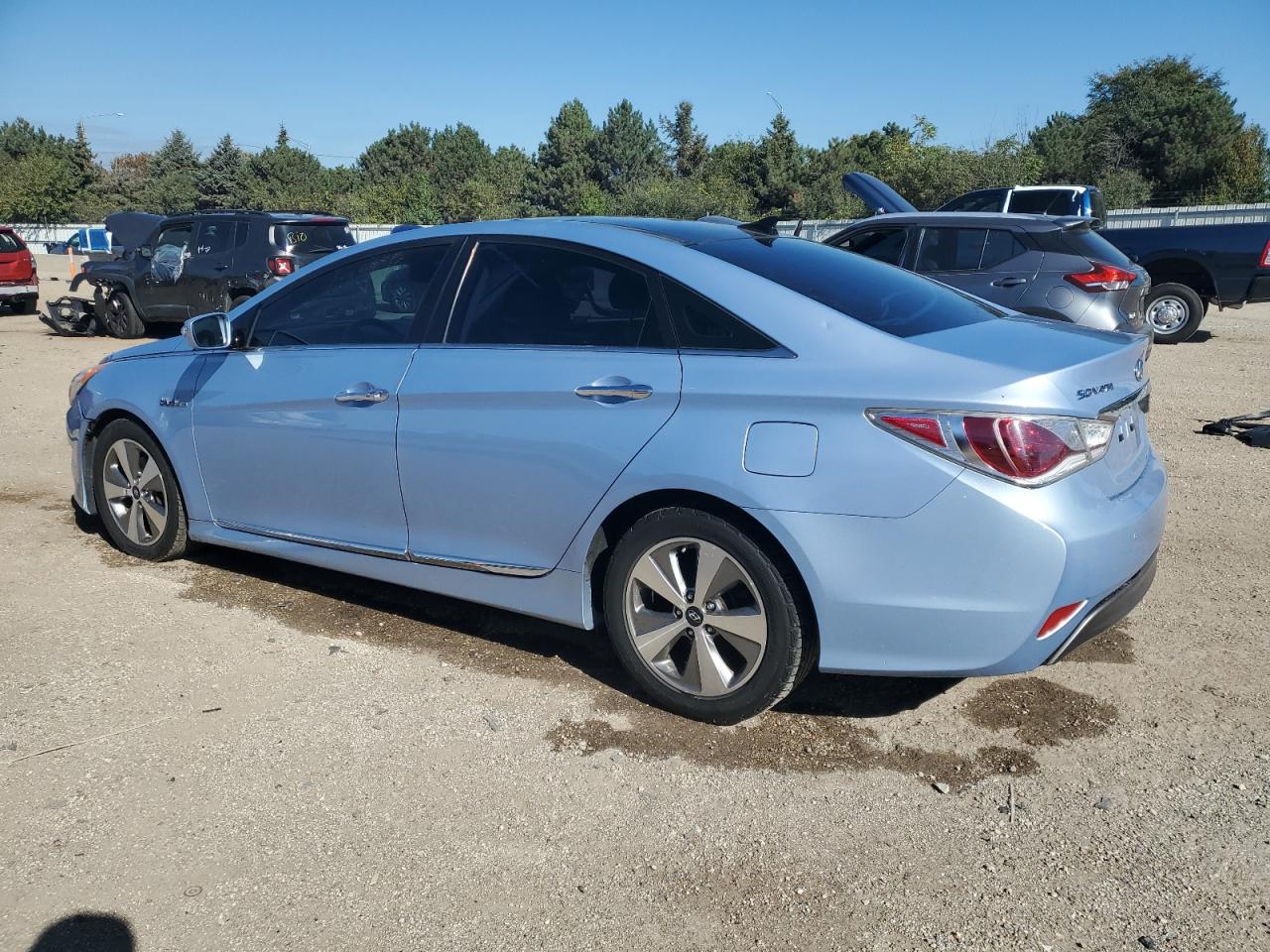 HYUNDAI SONATA HYBRID