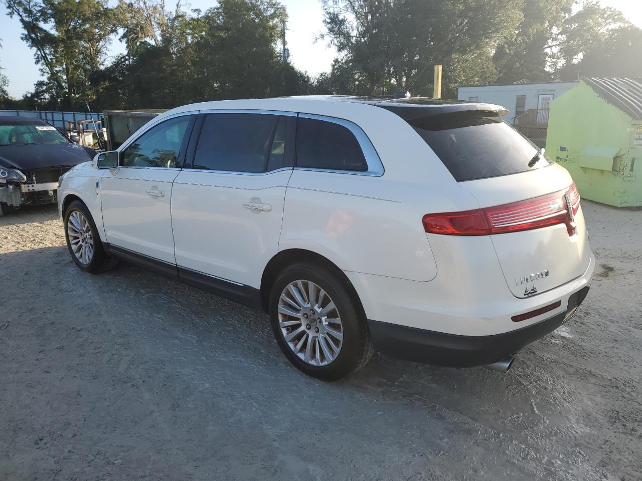 LINCOLN MKT