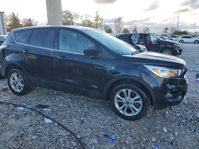 2017 FORD ESCAPE SE - 1FMCU9G90HUD66874