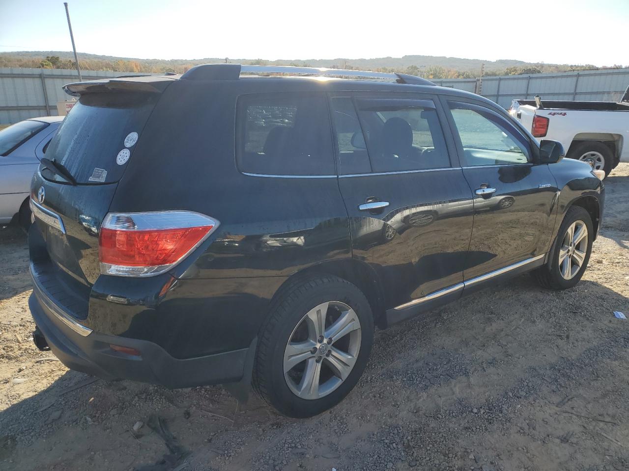 TOYOTA HIGHLANDER LIMITED