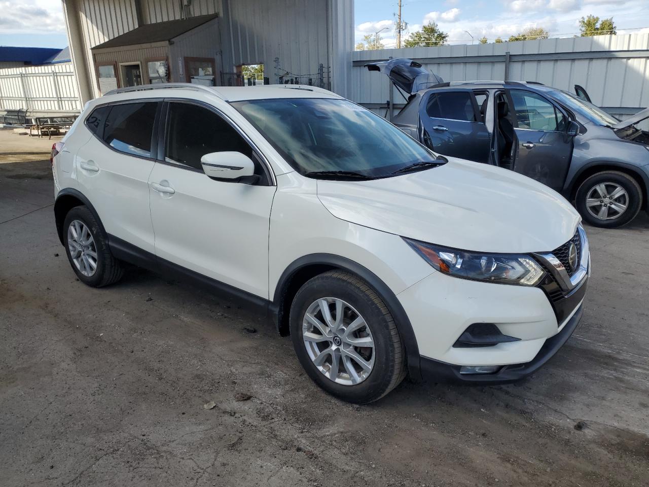 NISSAN ROGUE SPORT SV