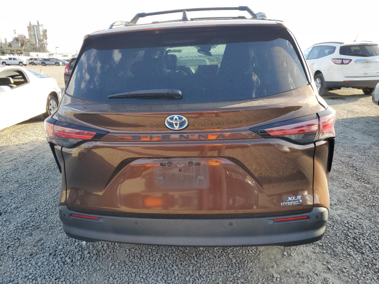 TOYOTA SIENNA XLE