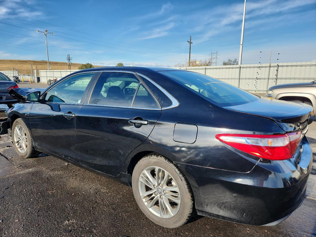 TOYOTA CAMRY LE