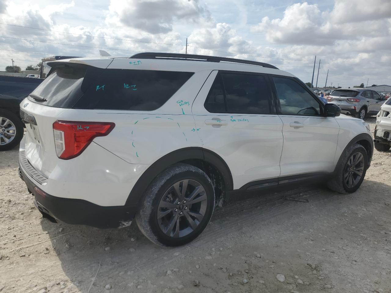 FORD EXPLORER XLT