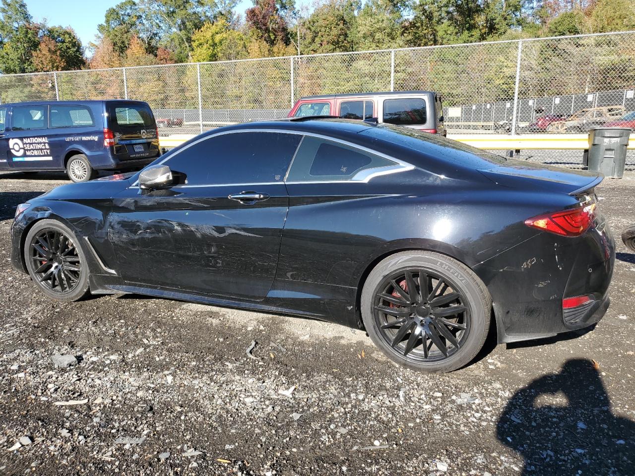 INFINITI Q60 RED SPORT 400