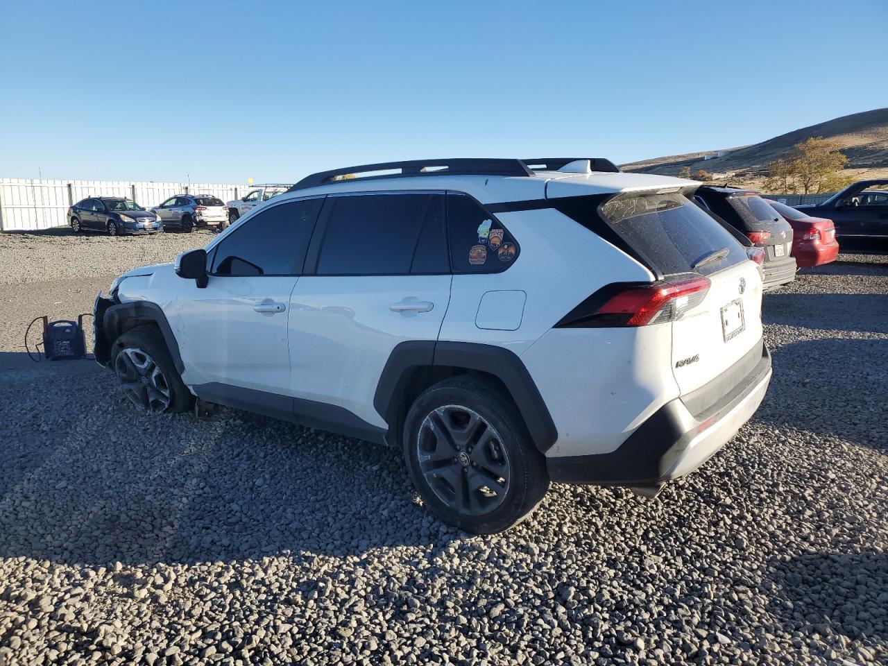 TOYOTA RAV4 ADVENTURE
