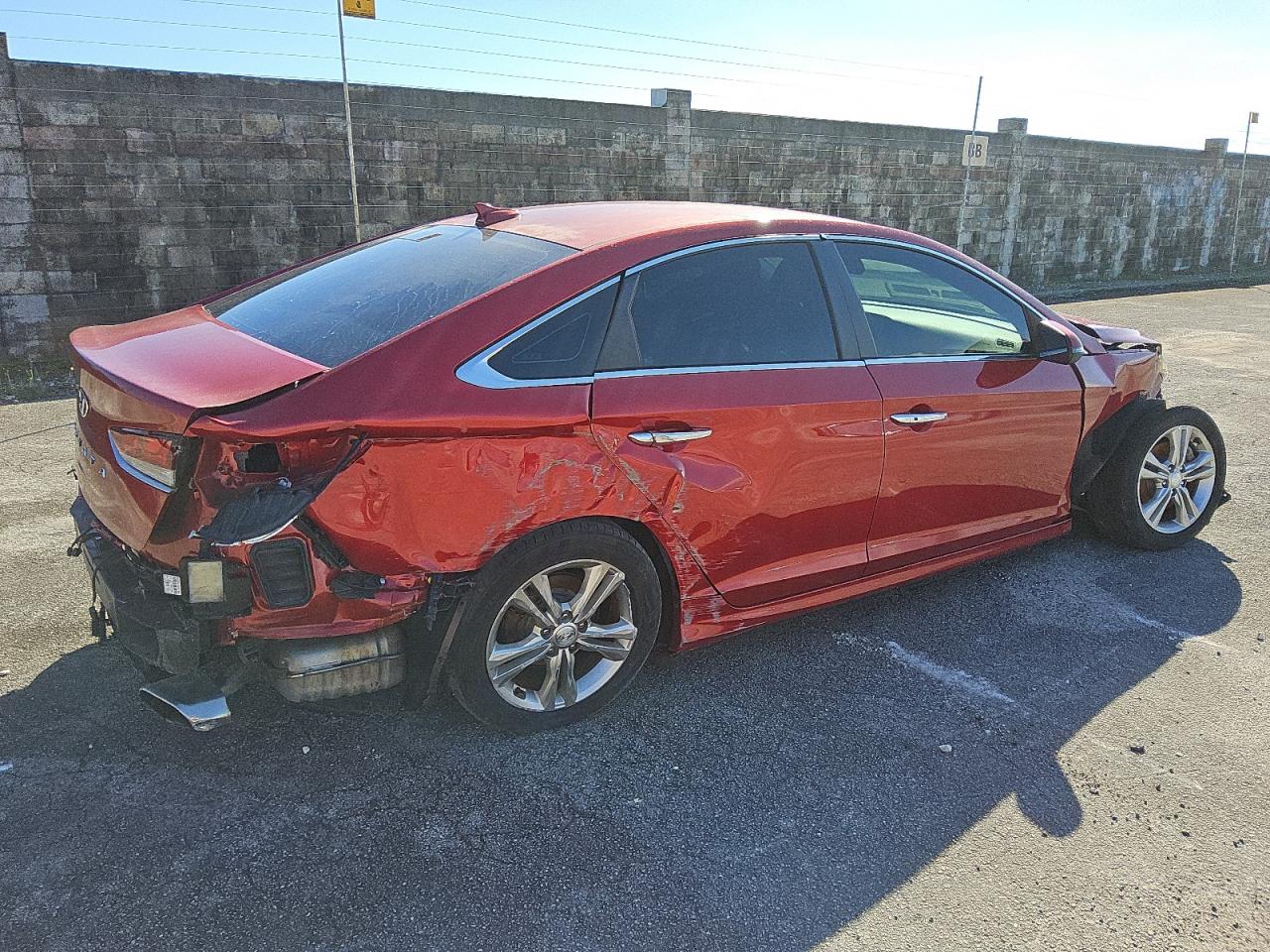 HYUNDAI SONATA SPORT