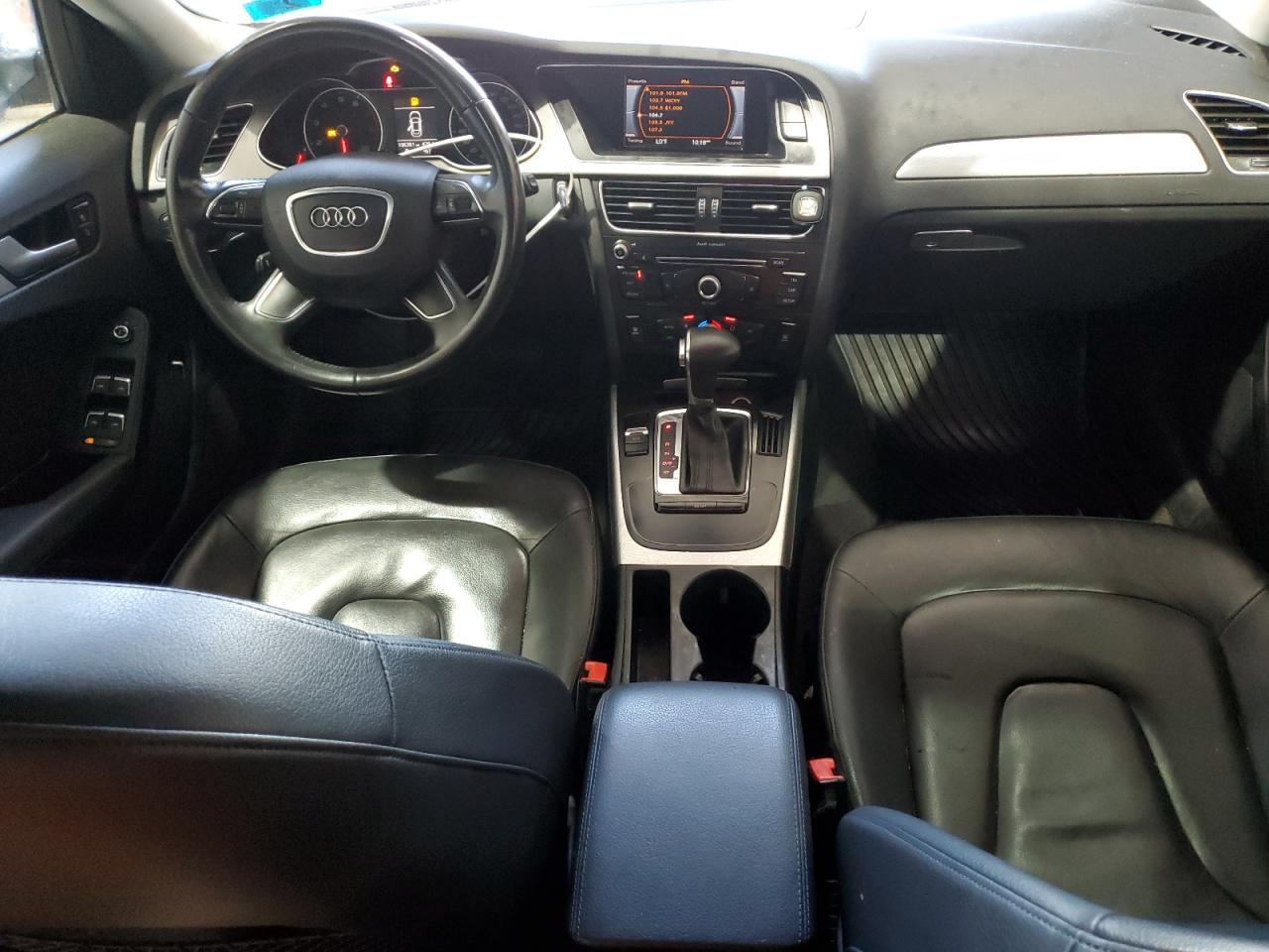 AUDI A4 PREMIUM