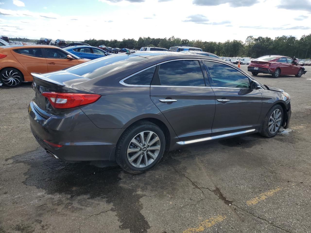 HYUNDAI SONATA SPORT