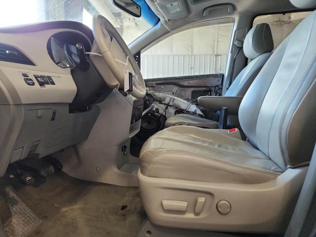 2013 TOYOTA SIENNA XLE - 5TDYK3DC3DS301481