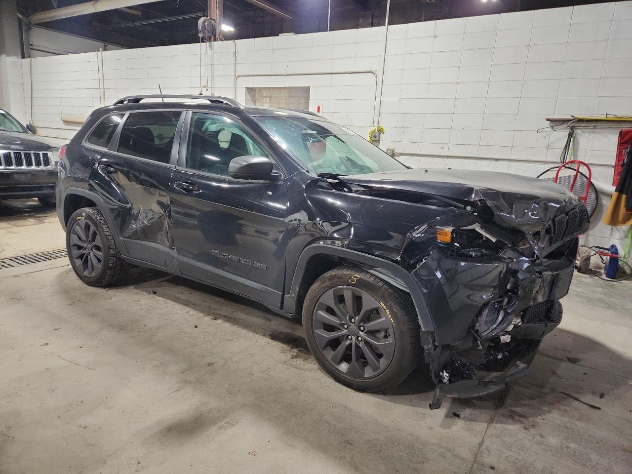 JEEP GRAND CHEROKEE LATITUDE LUX