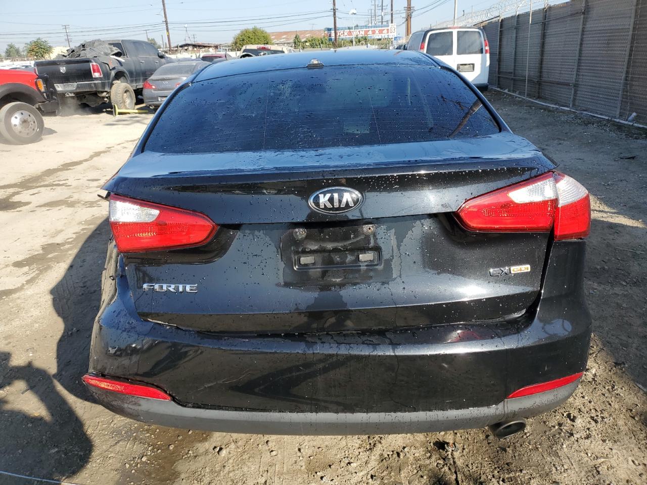KIA FORTE EX