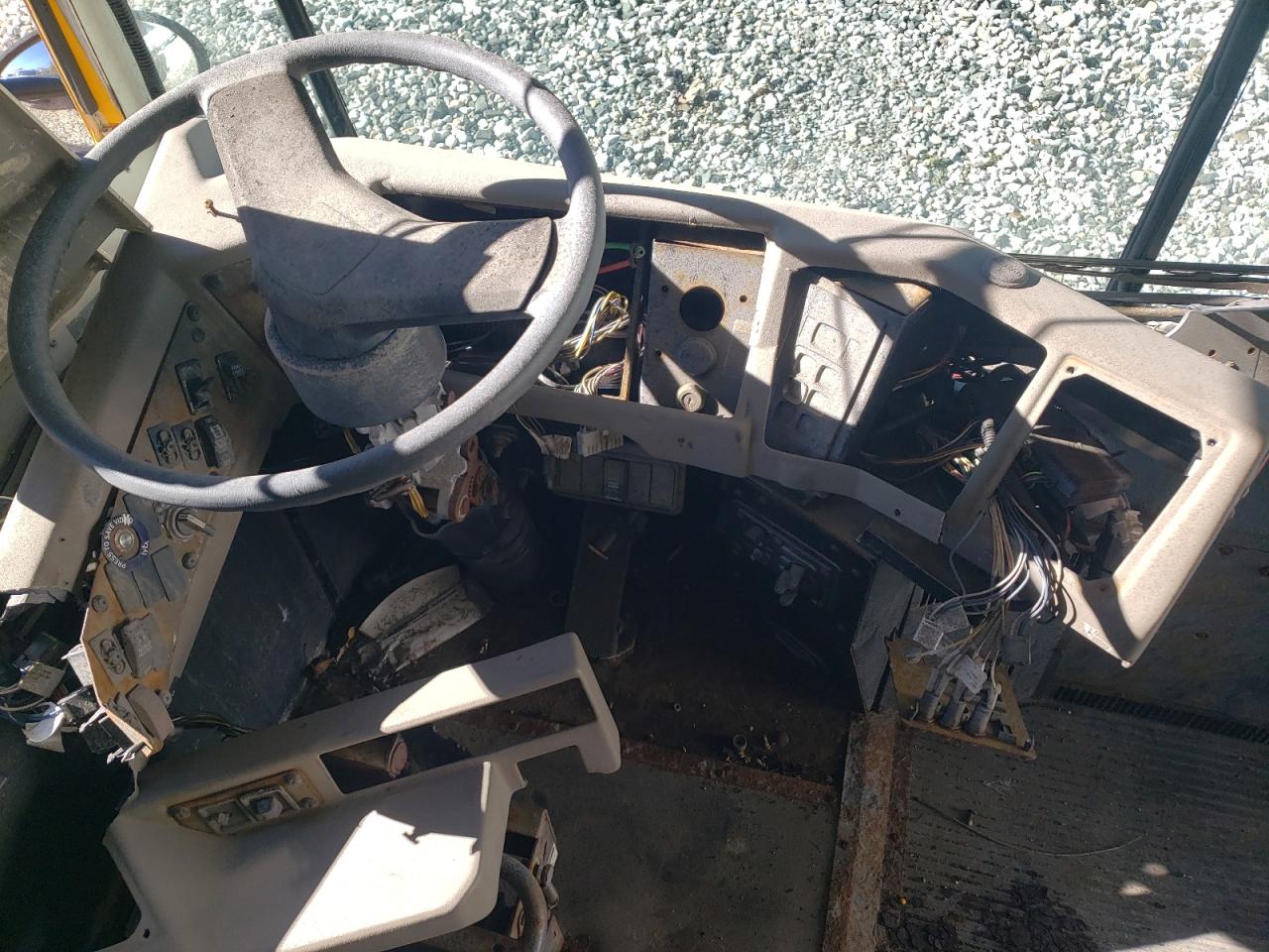 Lot #3271671370 2015 IC CORPORATION RE SERIES SCHOOL