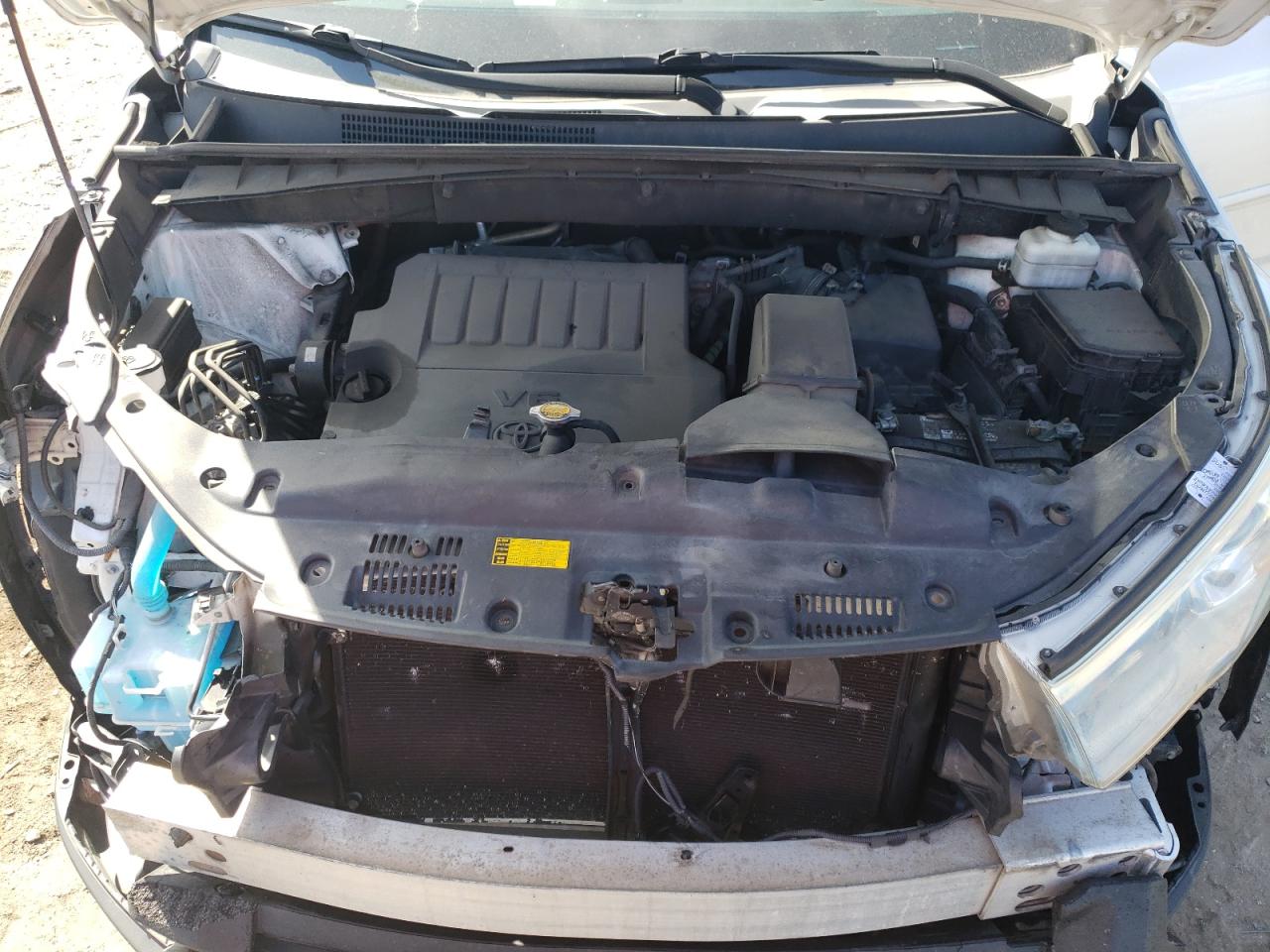 TOYOTA HIGHLANDER LIMITED