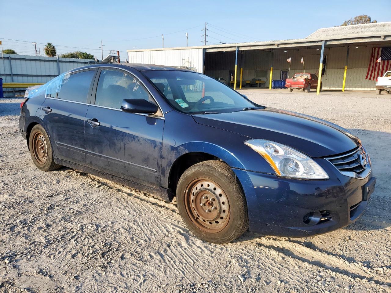 NISSAN ALTIMA BASE