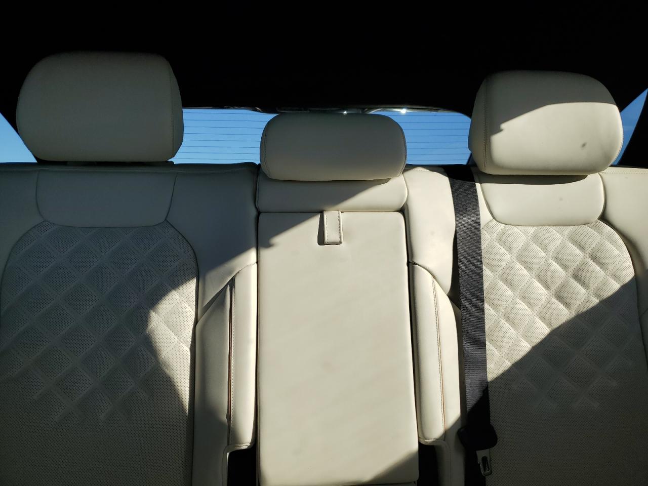 GENESIS GV70 ADVANCED