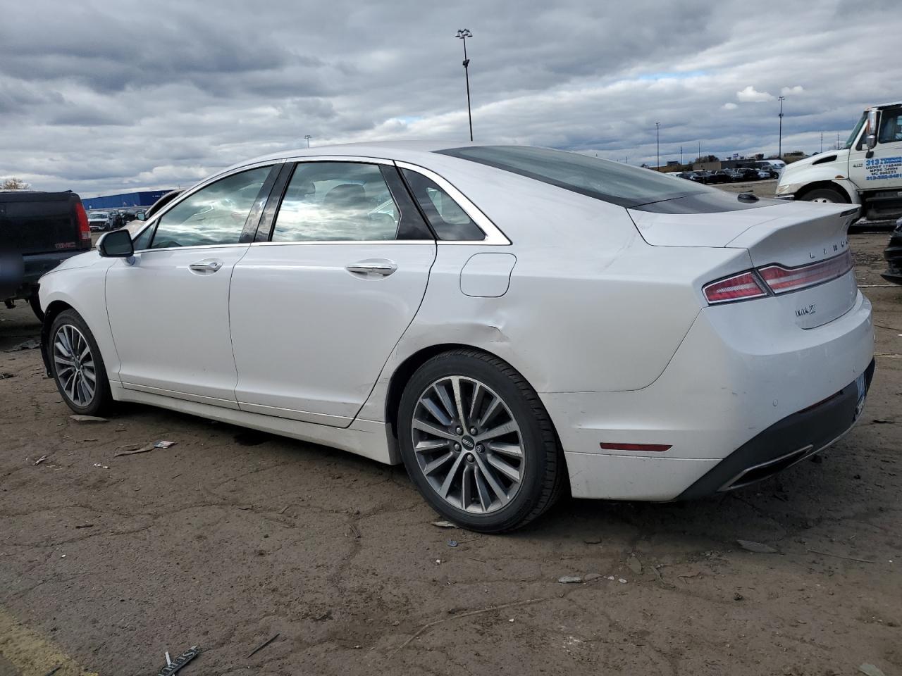LINCOLN MKZ SELECT