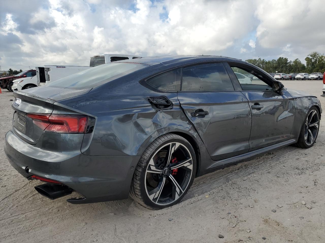 AUDI S5 RS5