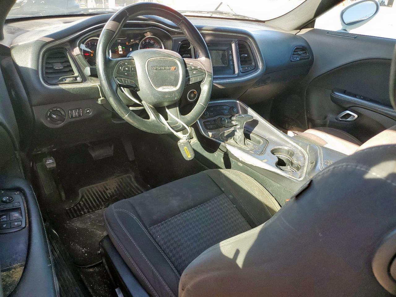 DODGE CHALLENGER SXT