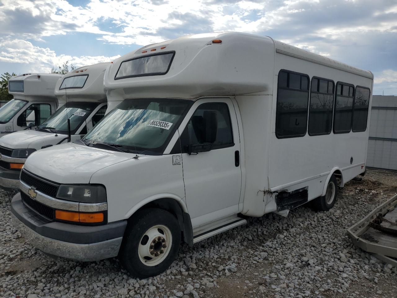 CHEVROLET EXPRESS G4500