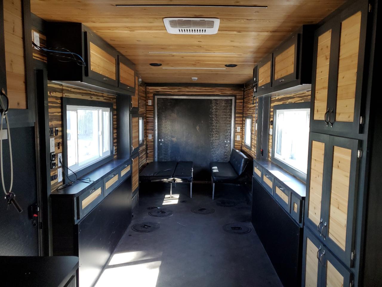 Lot #3268433775 2023 MINNESOTA MANUFACTUR ICE HOUSE