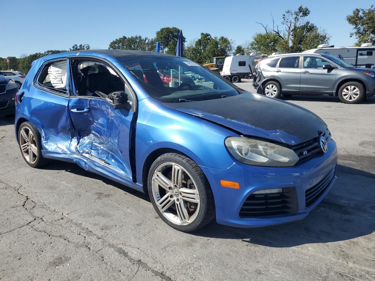 VOLKSWAGEN GOLF R
