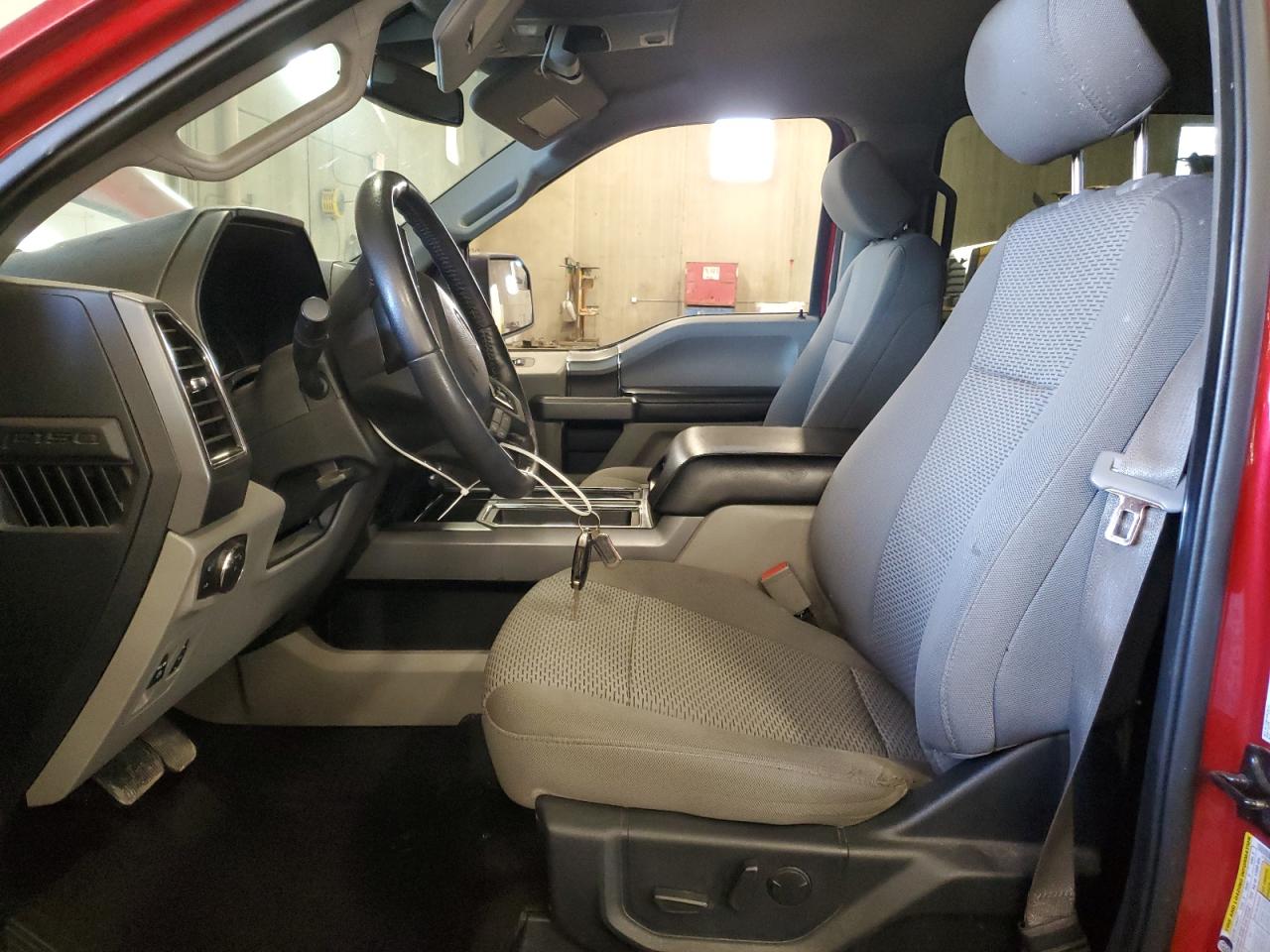 FORD F-150 SUPERCREW