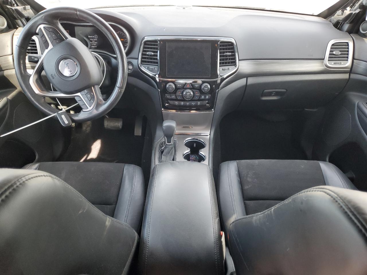 JEEP GRAND CHEROKEE LAREDO