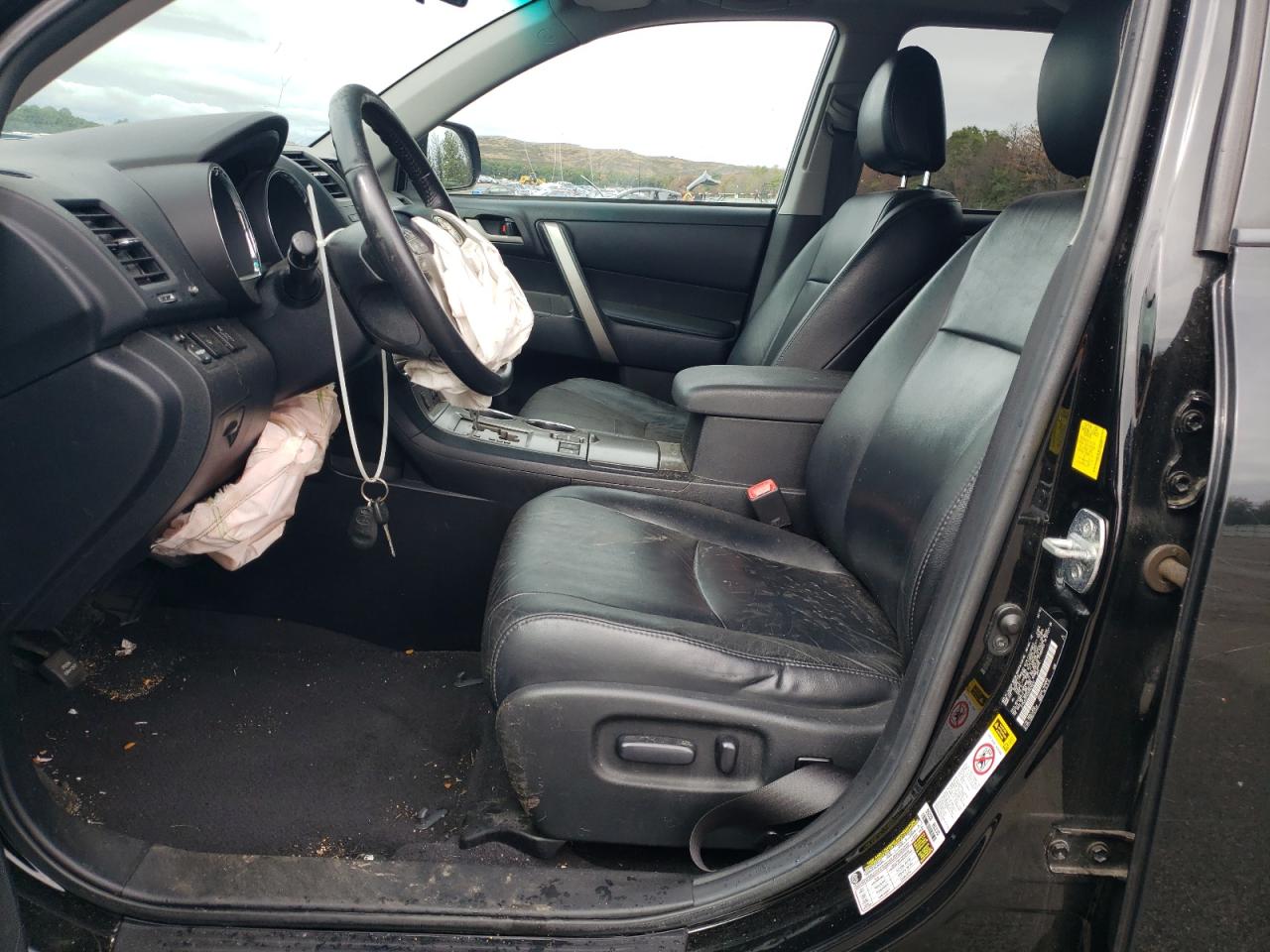 TOYOTA HIGHLANDER SE