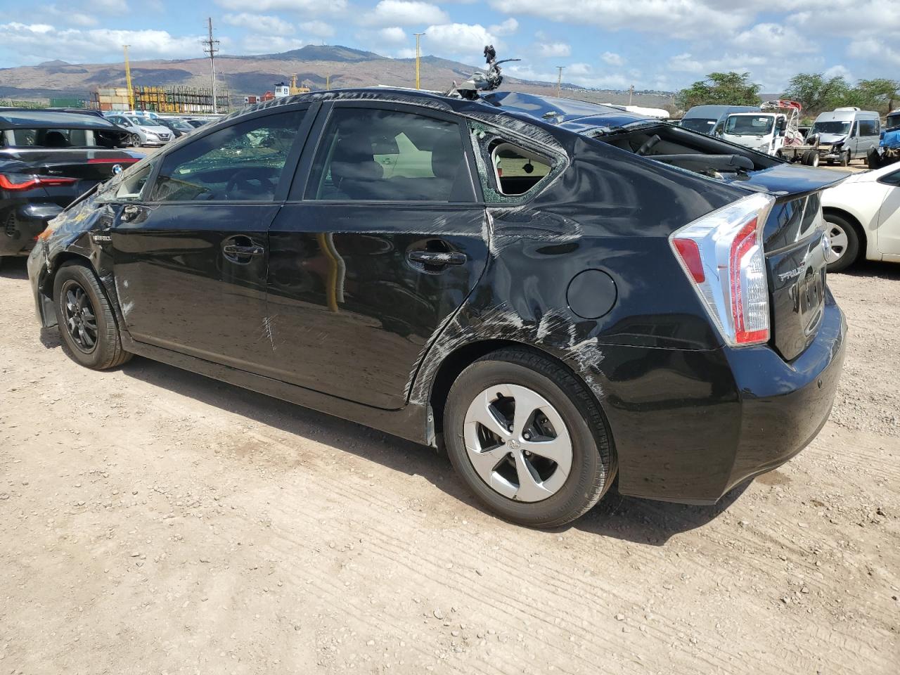 TOYOTA PRIUS