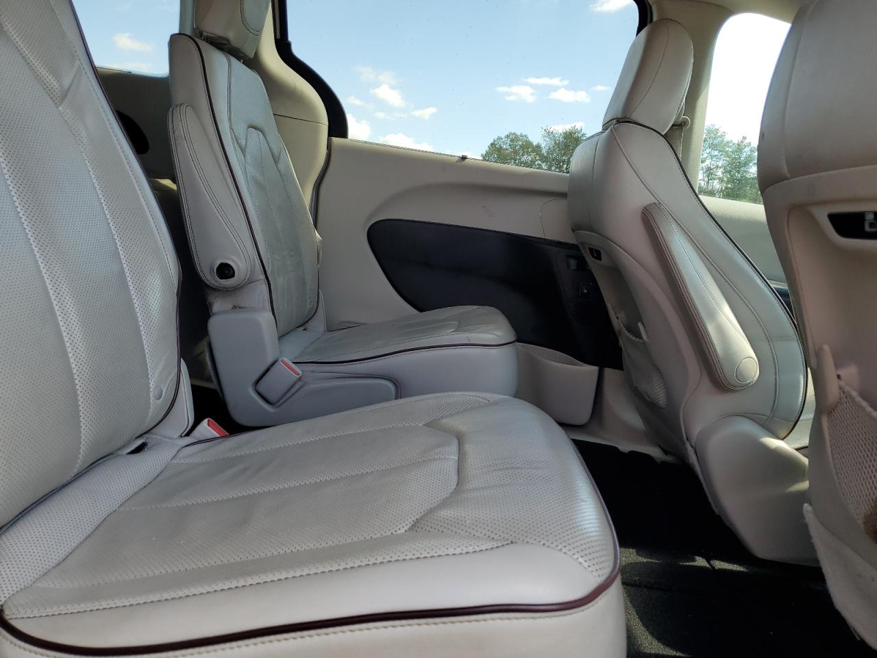 CHRYSLER PACIFICA LIMITED