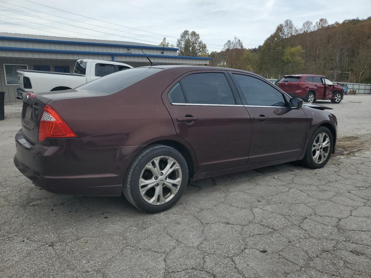 FORD FUSION SE