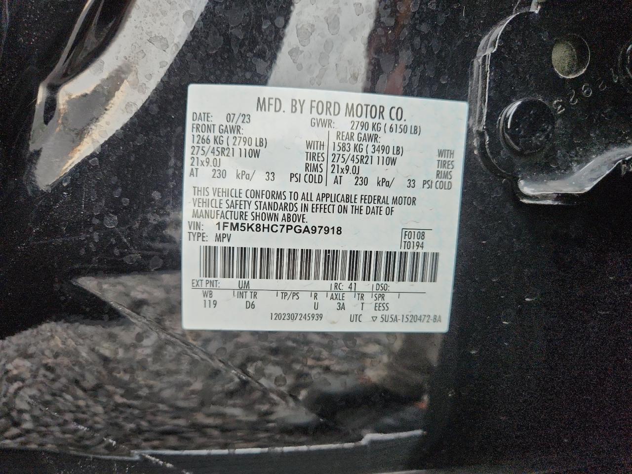 FORD EXPLORER PLATINUM