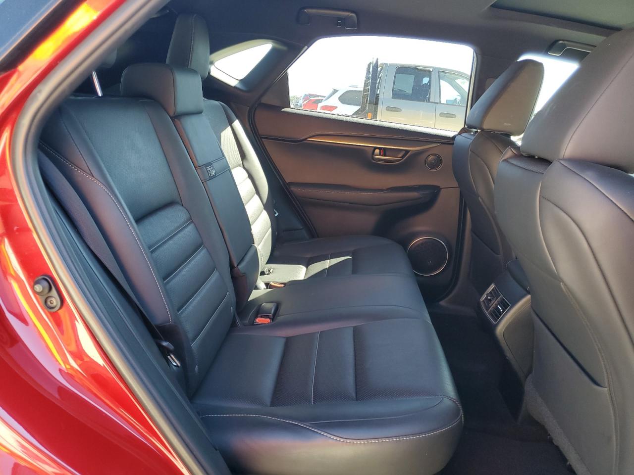 LEXUS NX 200T BASE