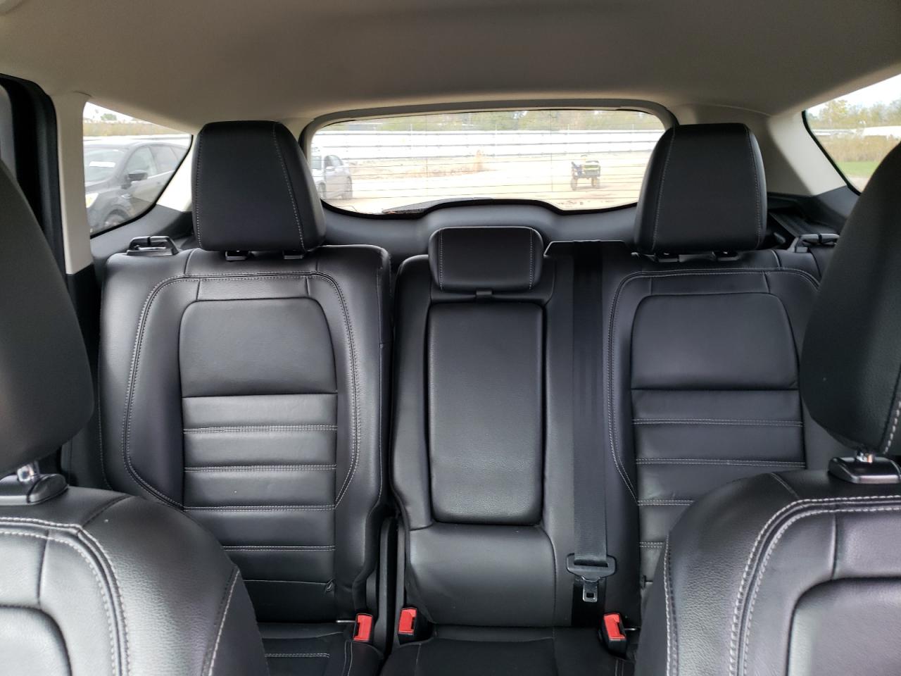 FORD ESCAPE TITANIUM