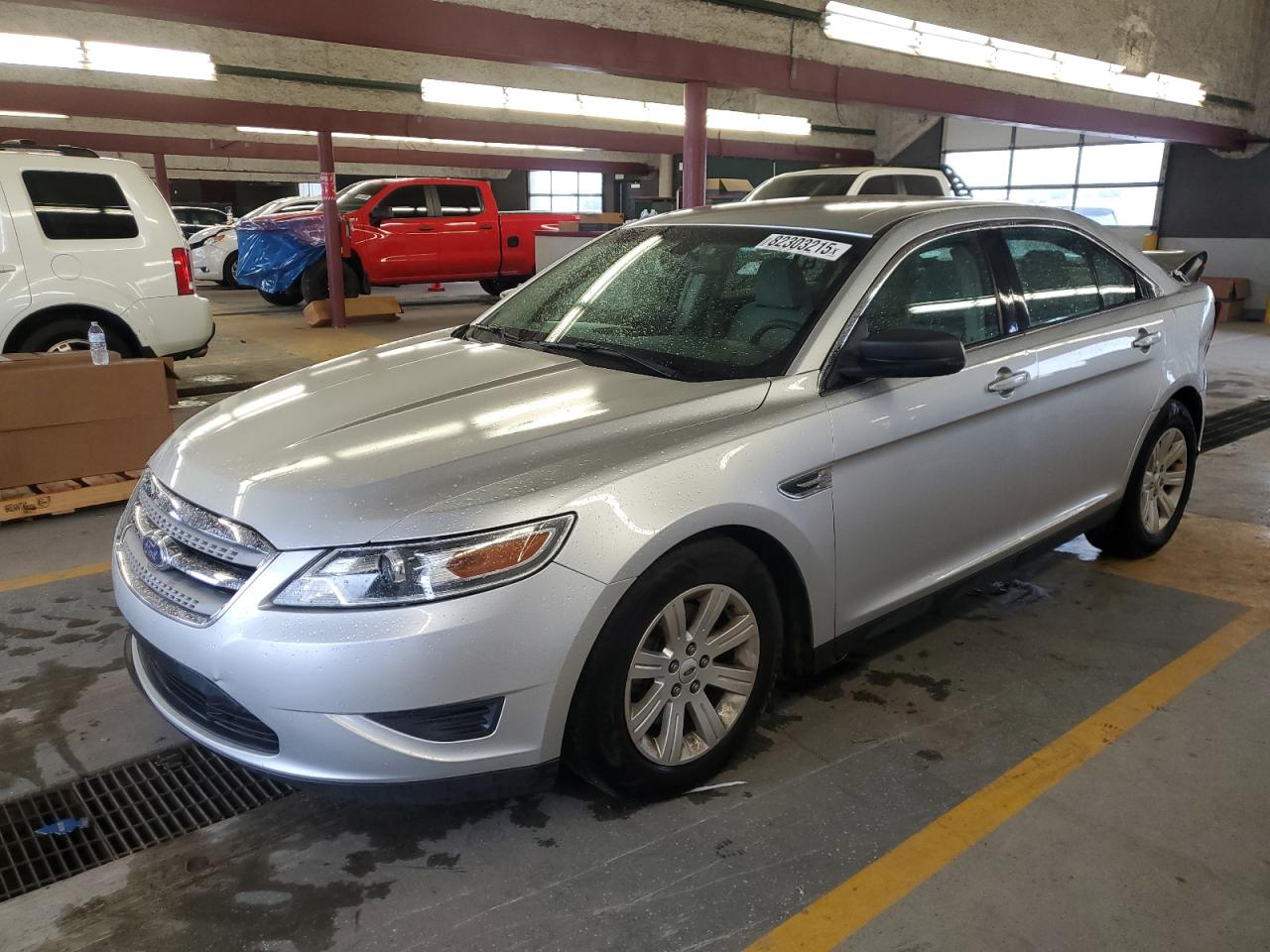 Lot #3266972504 2012 FORD TAURUS SE