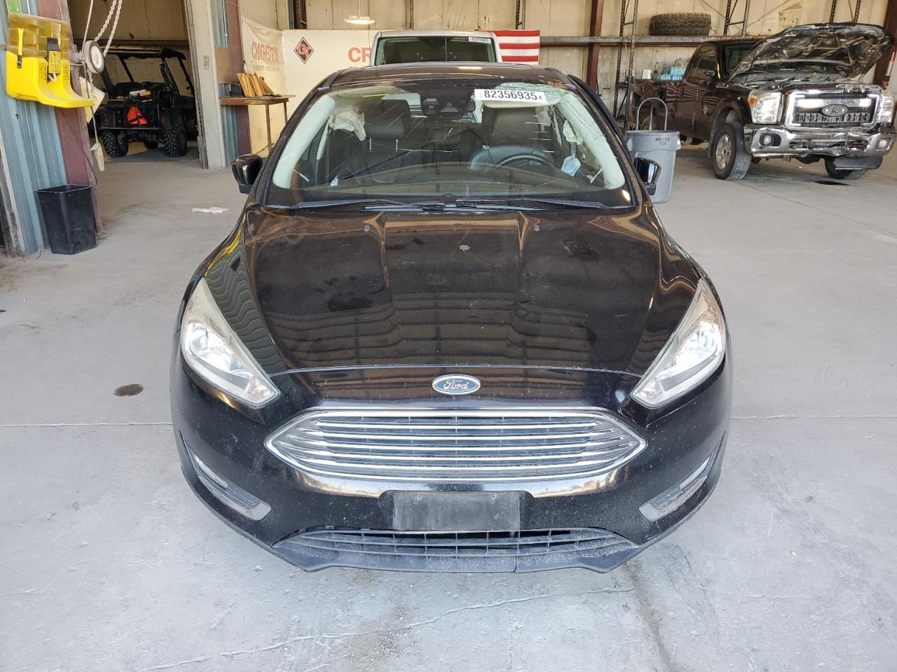 FORD FOCUS TITANIUM