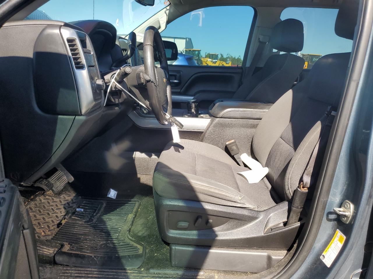 CHEVROLET SILVERADO C1500 LT