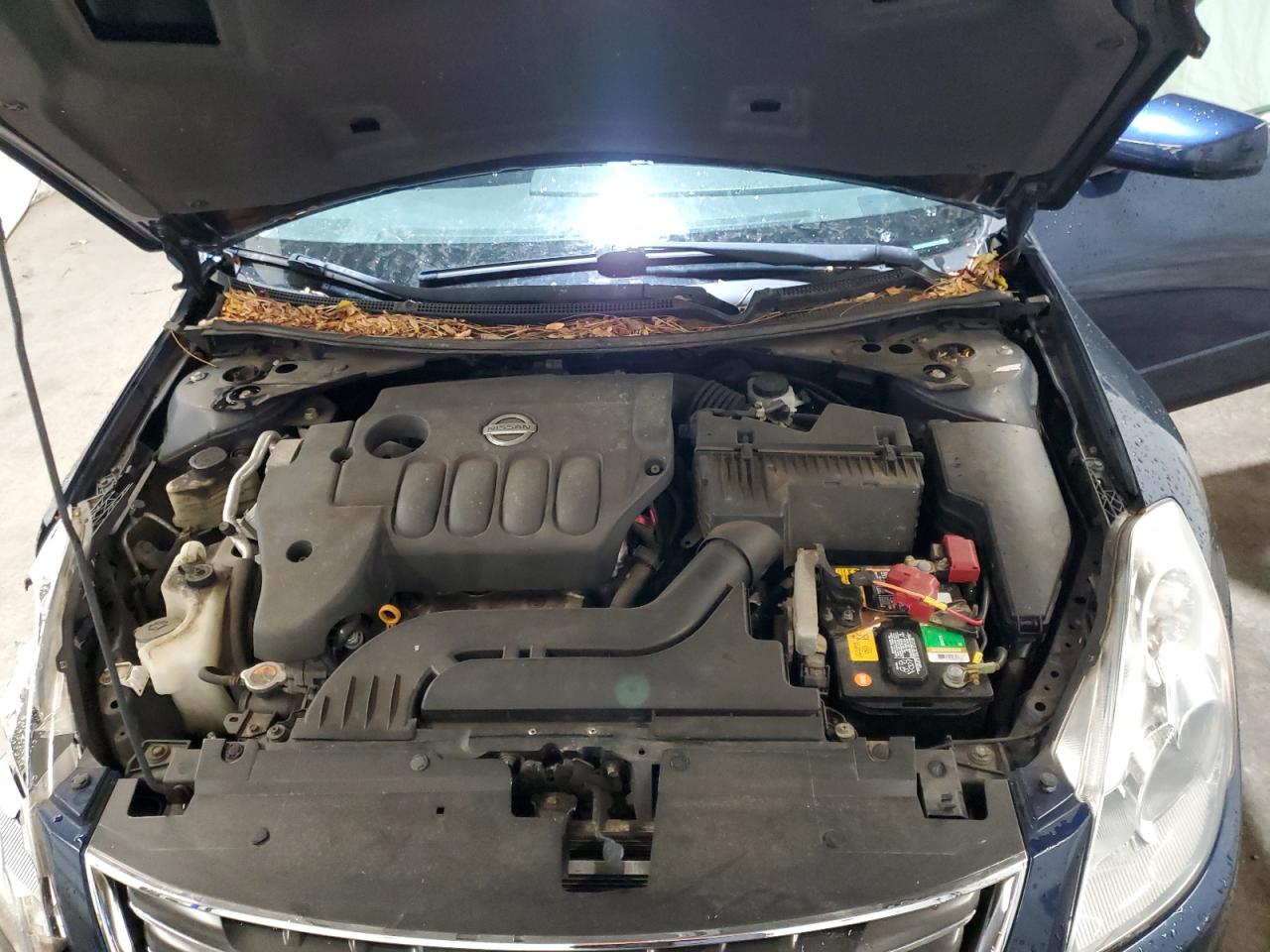 NISSAN ALTIMA BASE