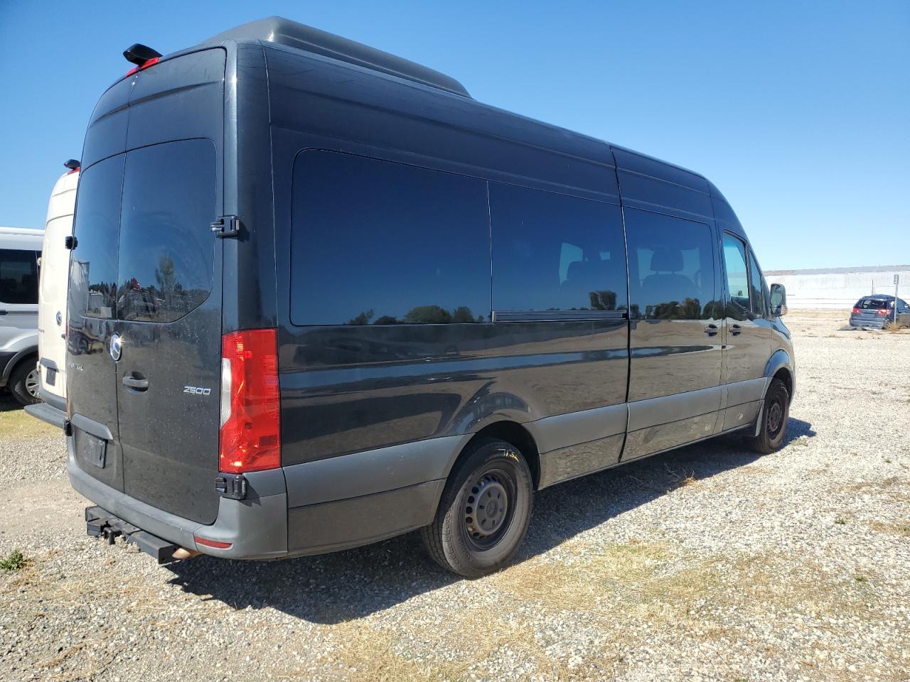 MERCEDES-BENZ SPRINTER 2500/3500