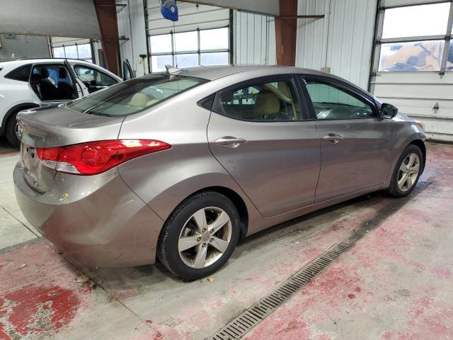 2012 HYUNDAI ELANTRA GL - 5NPDH4AE8CH150411