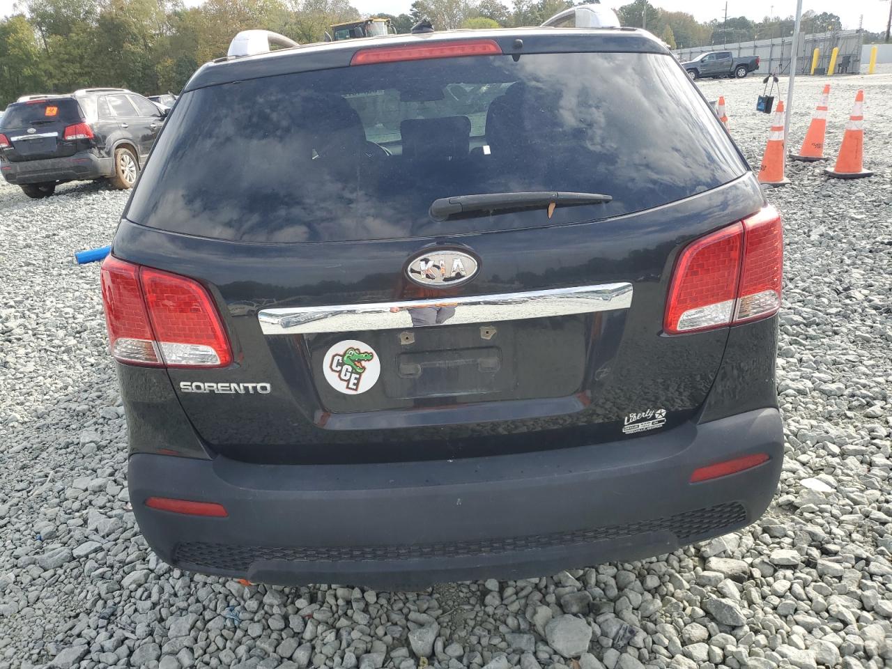 KIA SORENTO BASE