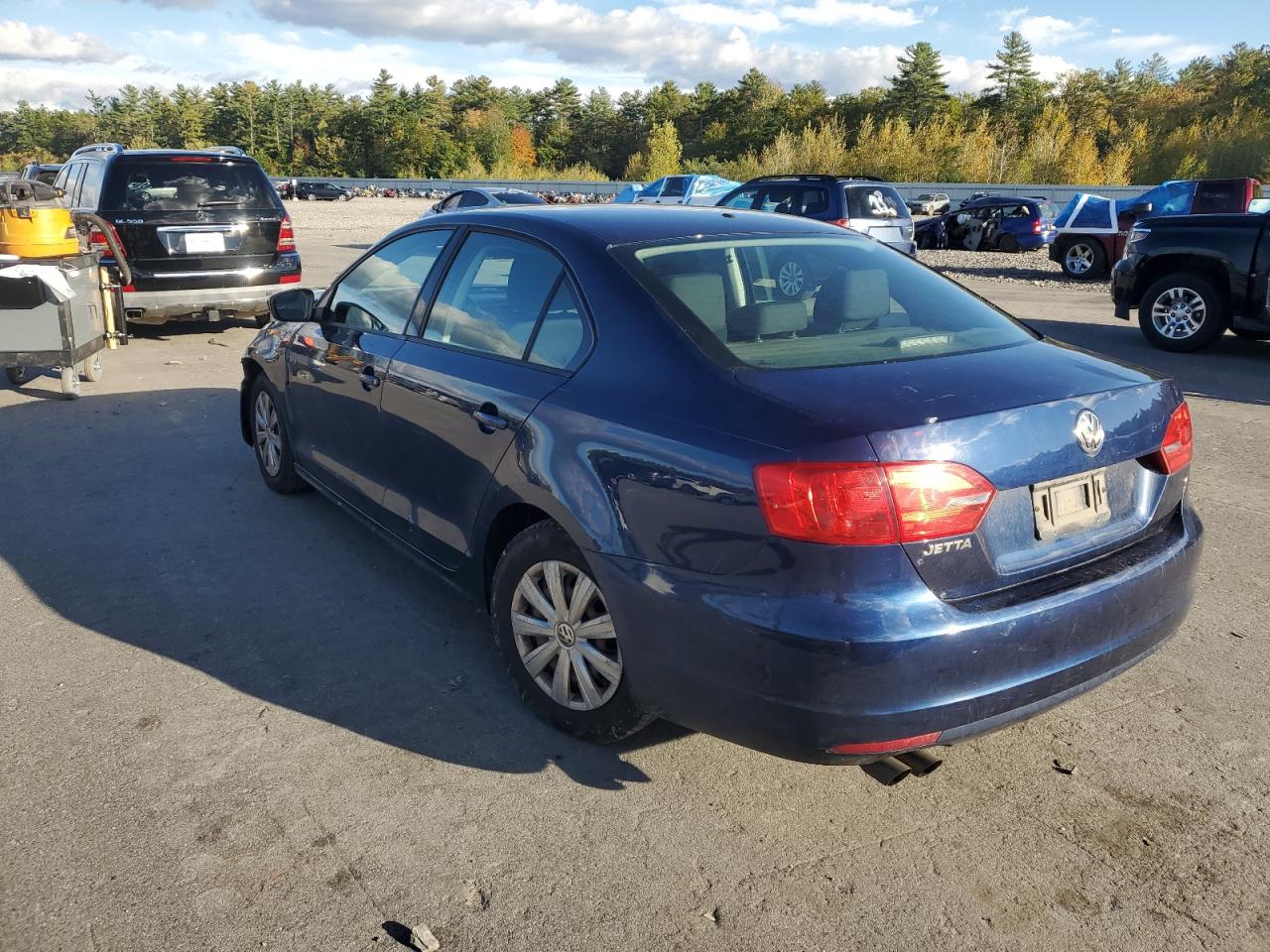 VOLKSWAGEN JETTA BASE