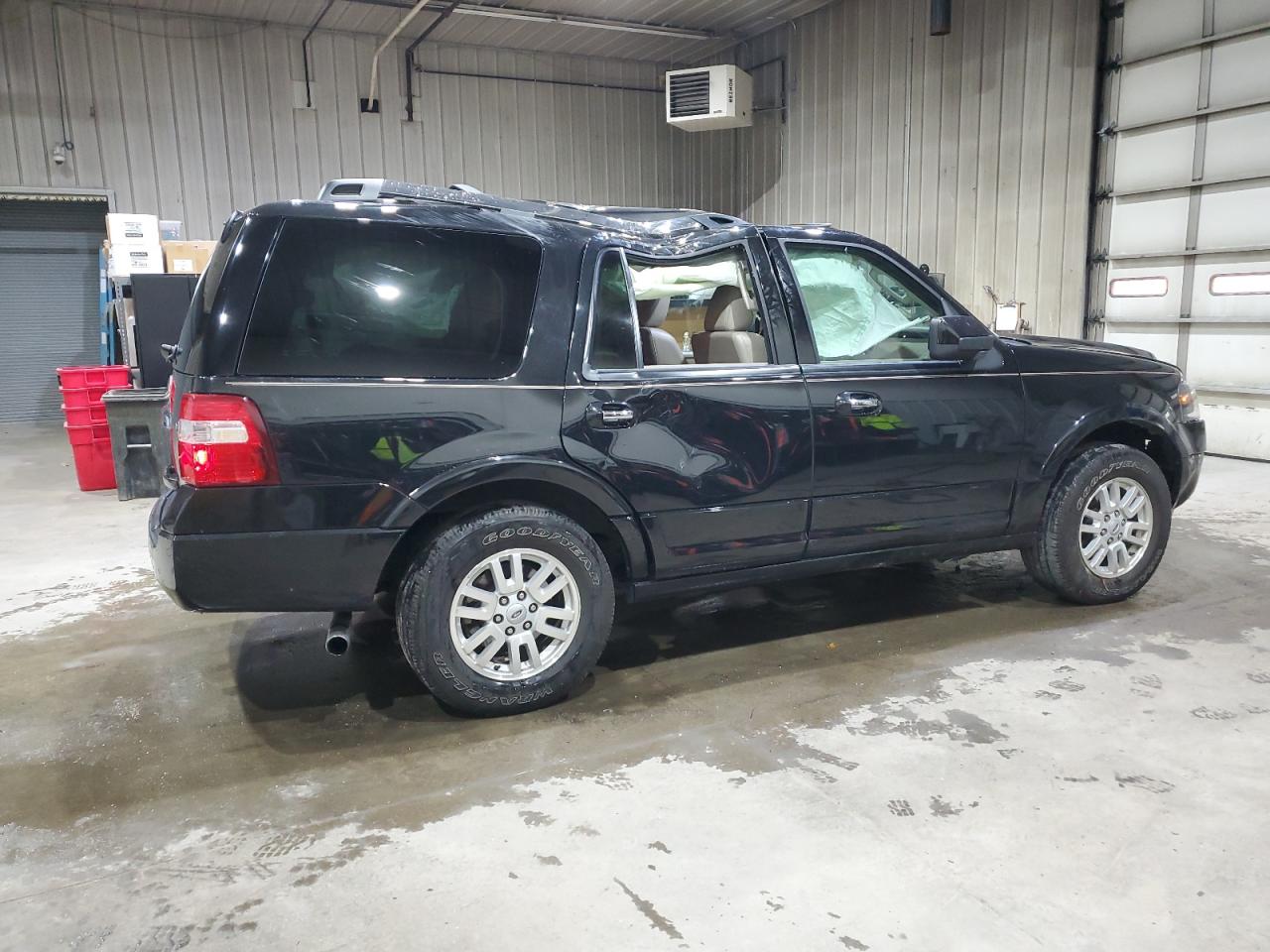 FORD EXPEDITION LIMITED